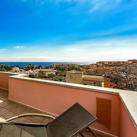New Townhouse In El Duque Joyas Dom wakacyjny *