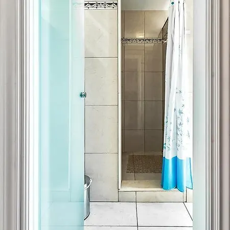 New Townhouse In El Duque Joyas Будинок відпочинку