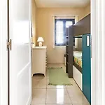 Semesterbostad New Townhouse In El Duque Joyas *