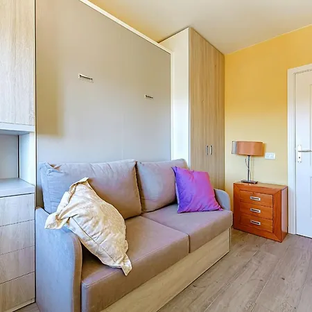 New Townhouse In El Duque Joyas * 아데제