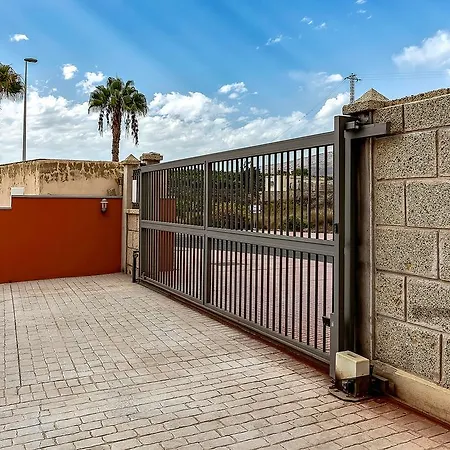 Nyaraló New Townhouse In El Duque Joyas Costa Adeje (Tenerife)