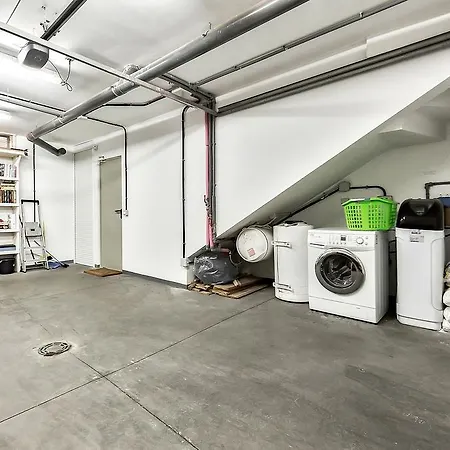 New Townhouse In El Duque Joyas 아데제