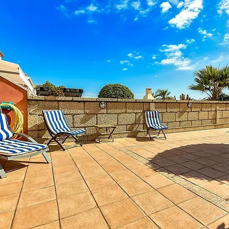 New Townhouse In El Duque Joyas * 아데제